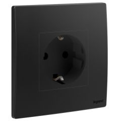 1 Gang German socket outlet - 16A - 2 poles with earth - Matt Black - Legrand