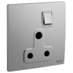 1 gang BS switched socket outlet - 15A - Dark Silver - Legrand
