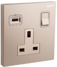 Galion - 1 Gang switched socket outlet- with USB C Charger - Rose Gold - Legrand