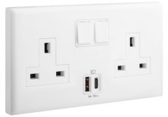 2 Gang British Standard 13A single pole switched socket + USB A+C - White - Legrand
