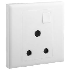 15A 3-Pin Socket with Switch - White - Legrand